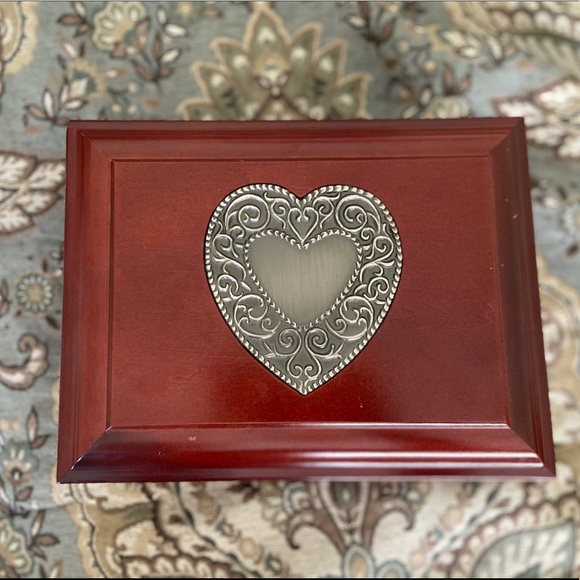 Wooden Heart Decor Jewelry Box